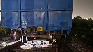 अहिवारा से भिलाई-3 जा रही मालगाड़ी डिरेल, एक डिब्बा पटरी से उतरा अहिवारा से भिलाई-3 जा रही मालगाड़ी डिरेल, एक डिब्बा पटरी से उतरा