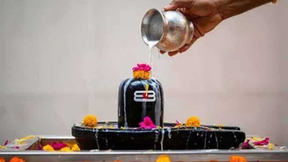 देवउठनी एकादशी 2025: शिवलिंग पर चढ़ाएं ये 5 चीजें, दूर होंगे जीवन के सभी दुख! देवउठनी एकादशी 2025: शिवलिंग पर चढ़ाएं ये 5 चीजें, दूर होंगे जीवन के सभी दुख!