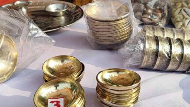 धनतेरस पर सिर्फ सोना-चांदी नहीं, इन चीज़ों को खरीदना भी है बेहद शुभ! धनतेरस पर सिर्फ सोना-चांदी नहीं, इन चीज़ों को खरीदना भी है बेहद शुभ!