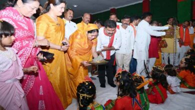 उपमुख्यमंत्री शर्मा ने नवरात्रि महापर्व पर कन्या पूजन कर प्रदेशवासियों की खुशहाली की कामना की उपमुख्यमंत्री शर्मा ने नवरात्रि महापर्व पर कन्या पूजन कर प्रदेशवासियों की खुशहाली की कामना की