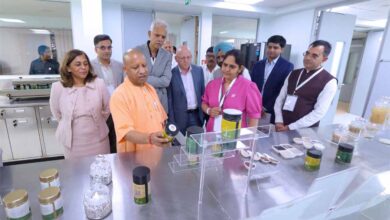 यूपी को वैश्विक फूड बास्केट बनाना हमारा संकल्प : योगी आदित्यनाथ यूपी को वैश्विक फूड बास्केट बनाना हमारा संकल्प : योगी आदित्यनाथ