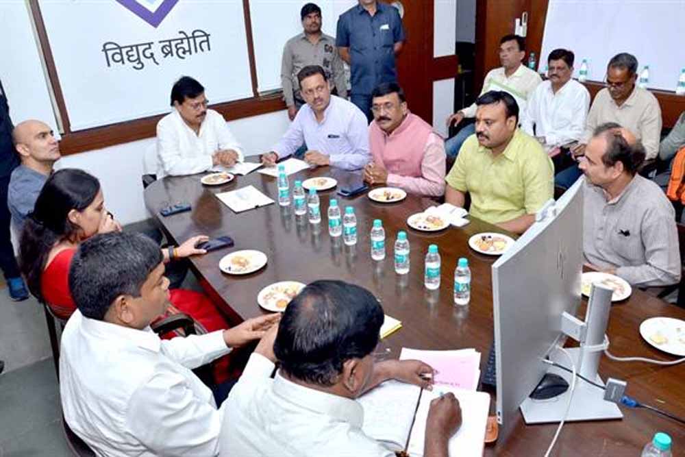 प्राथमिकता के आधार पर जबलपुर में ट्रि‍पिंग नियंत्रण करें : ऊर्जा मंत्री तोमर