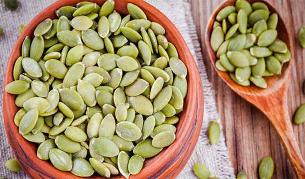 कद्दू के बीज के सौंदर्यवर्धक लाभ कद्दू के बीज के सौंदर्यवर्धक लाभ