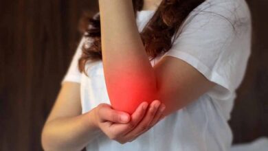 महिलाओं में विटामिन-डी की कमी के ये लक्षण पहचानें, देर होने से बढ़ सकता है खतरा