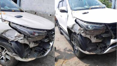 सड़क हादसे में बाल-बाल बचे मंत्री श्याम बिहारी जायसवाल, ट्रक से टकराई कार