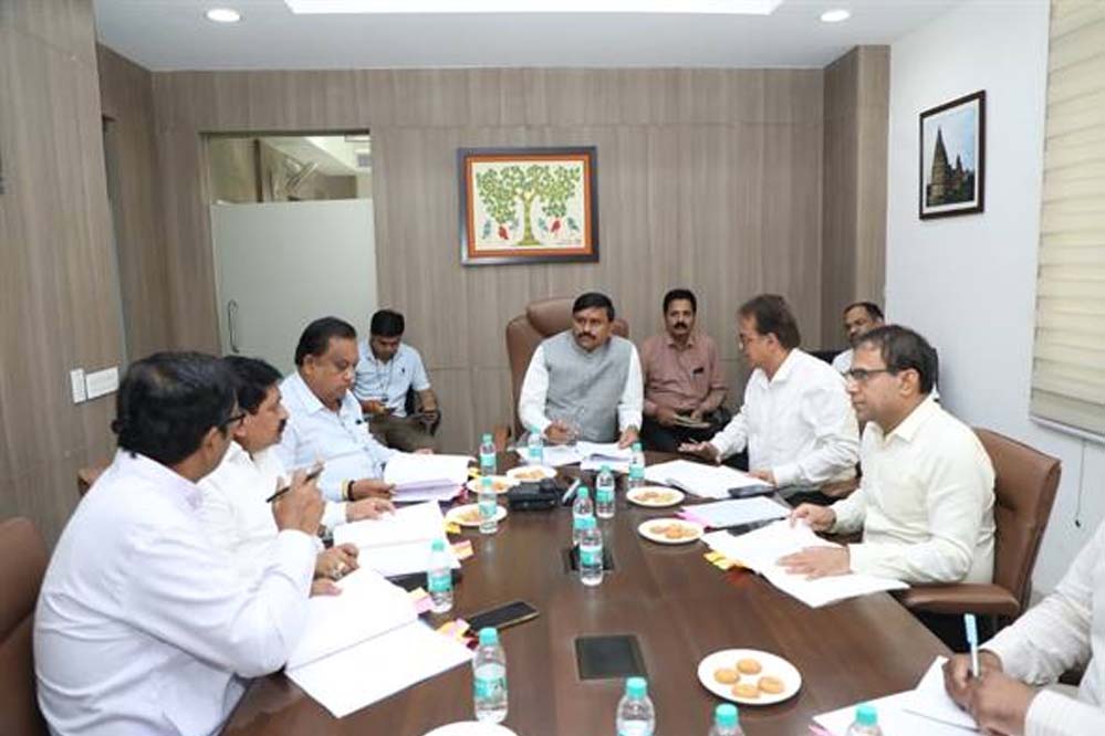 राज्य मंत्री  लोधी ने ली 67वें अखिल भारतीय कालिदास समारोह 2025 की समीक्षा बैठक