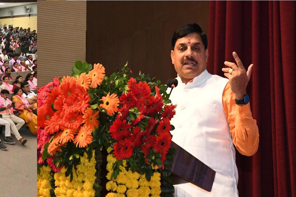 स्वच्छता के लिए बने वातावरण से अब शहरों और प्रदेशों में साफ-सफाई के लिए बढ़ी प्रतिस्पर्धा : मुख्यमंत्री डॉ. यादव स्वच्छता के लिए बने वातावरण से अब शहरों और प्रदेशों में साफ-सफाई के लिए बढ़ी प्रतिस्पर्धा : मुख्यमंत्री डॉ. यादव