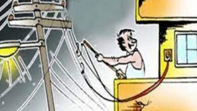 सतना में रिटायर्ड डीएसपी समेत तीन पर बिजली चोरी का केस दर्ज