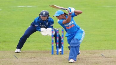 भारत बनाम इंग्लैंड आज इंदौर में टक्कर! सेमीफाइनल की रेस में जीत ज़रूरी, क्रांति गौड़ पर सबकी निगाहें