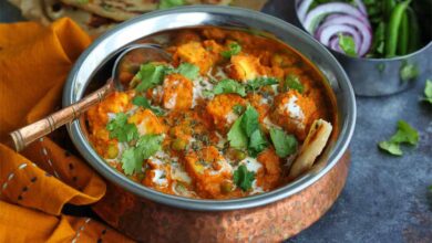 ढाबे जैसी मटर पनीर: गाढ़ी और मजेदार ग्रेवी वाली रेसिपी