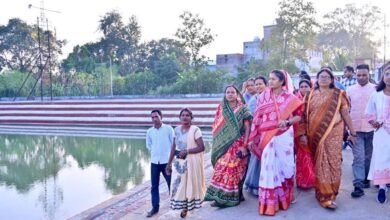 रायपुर : छठ पर्व की तैयारी का लिया जायजा – मंत्री श्रीमती लक्ष्मी राजवाड़े ने किया भटगांव छठ घाट का निरीक्षण रायपुर : छठ पर्व की तैयारी का लिया जायजा – मंत्री श्रीमती लक्ष्मी राजवाड़े ने किया भटगांव छठ घाट का निरीक्षण