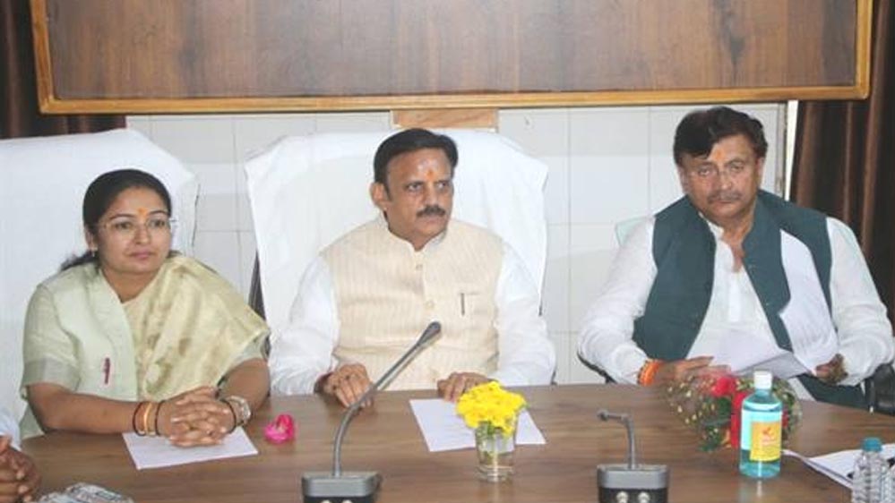 उप मुख्यमंत्री  शुक्ल ने150 बेड के नवीन हास्पिटल का निर्माण अक्टूबर 2026 तक पूरा करने के निर्देश