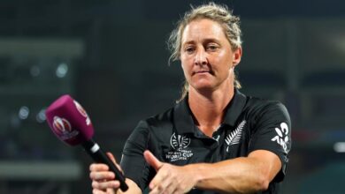 न्यूजीलैंड की महिला दिग्गज ऑलराउंडर ने ODI क्रिकेट को कहा अलविदा, 19 साल का लंबा करियर समाप्त न्यूजीलैंड की महिला दिग्गज ऑलराउंडर ने ODI क्रिकेट को कहा अलविदा, 19 साल का लंबा करियर समाप्त