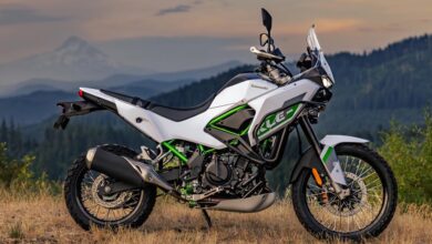 नई Kawasaki KLE500 ग्लोबल मार्केट में लॉन्च, स्टैंडर्ड और SE वेरिएंट के साथ डिजाइन और फीचर्स की जानकारी नई Kawasaki KLE500 ग्लोबल मार्केट में लॉन्च, स्टैंडर्ड और SE वेरिएंट के साथ डिजाइन और फीचर्स की जानकारी
