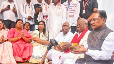 रायपुर : बाबा कार्तिक उरांव ने जनजातीय समाज के उत्थान हेतु अपना जीवन किया समर्पित – मुख्यमंत्री विष्णु देव साय रायपुर : बाबा कार्तिक उरांव ने जनजातीय समाज के उत्थान हेतु अपना जीवन किया समर्पित – मुख्यमंत्री विष्णु देव साय