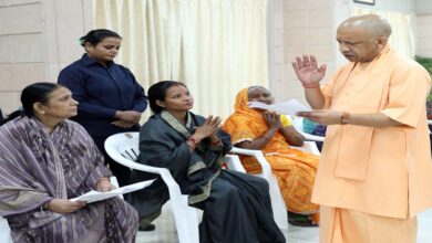 हर चेहरे पर खुशी और संतुष्टि ही सरकार की प्राथमिकता: सीएम योगी