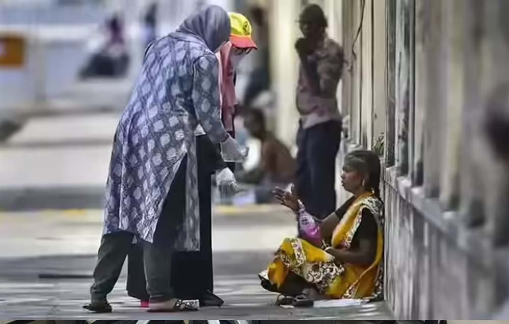 इंदौर में भिक्षुक की सूचना देने पर मिलेगा ₹1000 इनाम, कलेक्टर ने दी खास अपील