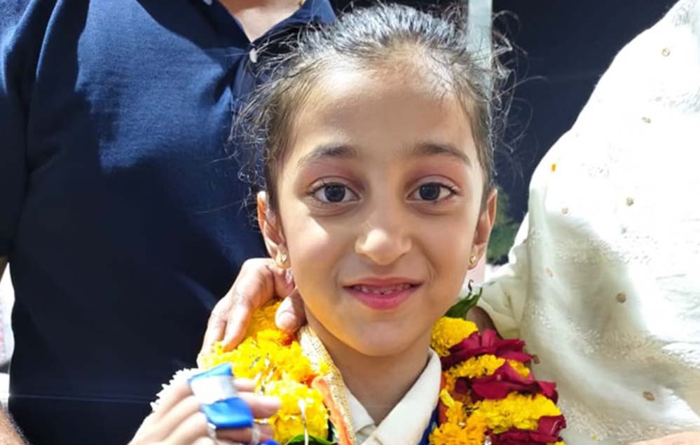 इंदौर की मणिकर्णिका ने पहली ही राष्ट्रीय जिम्नास्टिक प्रतियोगिता में जीता गोल्ड मेडल