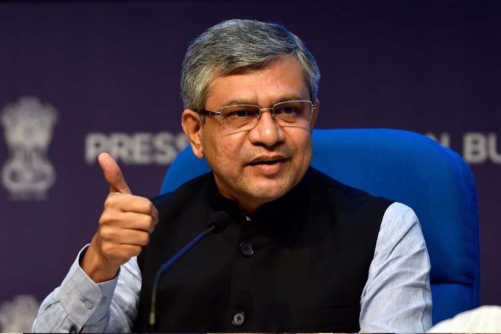 रेल मंत्री का बड़ा फैसला: अब बिना कोई कैंसिलेशन फीस के होगी टिकट रद्दीकरण