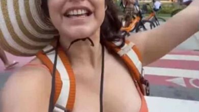 ब्राजील में बिकिनी पहनकर एक्ट्रेस ने भारत पर दिया बयान, सोशल मीडिया पर मच गया तूफान! ब्राजील में बिकिनी पहनकर एक्ट्रेस ने भारत पर दिया बयान, सोशल मीडिया पर मच गया तूफान!