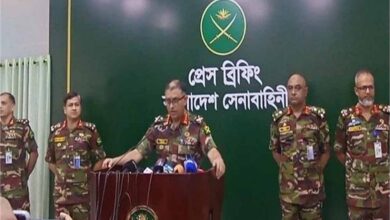 बांग्लादेश की कार्रवाई: 15 सैन्य अधिकारियों को मानवता के खिलाफ अपराध में जेल भेजा गया