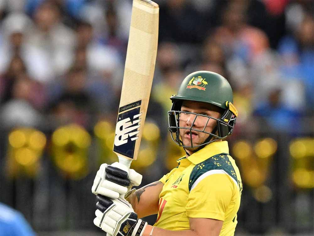 भारत के खिलाफ पहले वनडे में चमके जोश फिलिप दूसरे मैच में रहेंगे बाहर