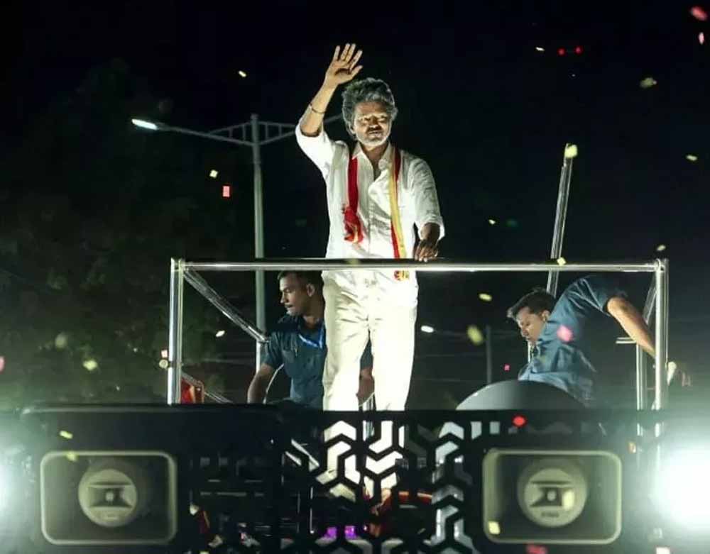 मद्रास हाईकोर्ट का करूर भगदड़ पर कड़ा फैसला, विजय की पार्टी को फटकार