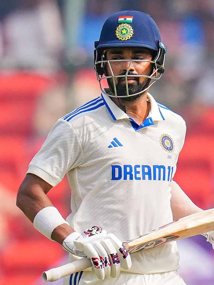 केएल राहुल ने 3211 दिन बाद घर पर शतक लगाया, कोहली-रोहित के रिकॉर्ड भी पीछे छूटे! केएल राहुल ने 3211 दिन बाद घर पर शतक लगाया, कोहली-रोहित के रिकॉर्ड भी पीछे छूटे!