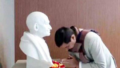 मुख्यमंत्री डॉ. यादव ने राष्ट्रपिता महात्मा गांधी को श्रद्धांजलि अर्पित की