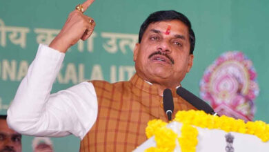 किसानों को हर हाल में मिलेगा सोयाबीन फसल का उचित दाम : मुख्यमंत्री डॉ. यादव किसानों को हर हाल में मिलेगा सोयाबीन फसल का उचित दाम : मुख्यमंत्री डॉ. यादव