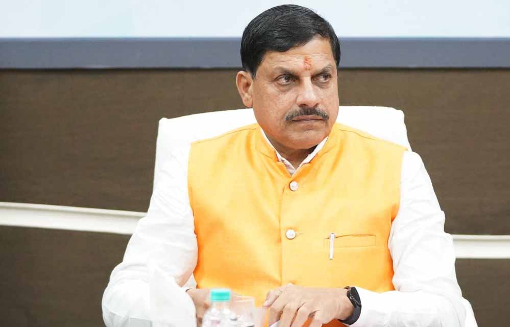 मुख्यमंत्री डॉ. का कड़ा रूख, छिंदवाड़ा मामले में लिया सख्त एक्शन