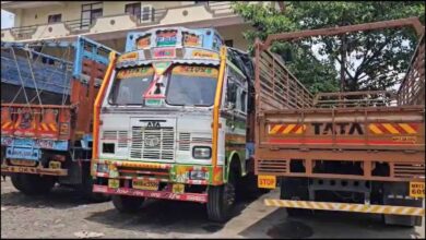 इंदौर में ट्रांसपोर्ट कारोबारी हड़ताल पर, नो एंट्री नियम के विरोध में 6 अक्टूबर से माल बुकिंग और डिलीवरी बंद