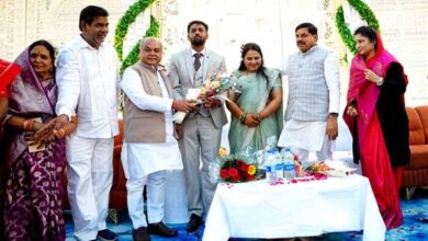 मुख्यमंत्री डॉ. यादव जतारा विधायक खटीक की सुपुत्री के विवाह समारोह में हुए शामिल