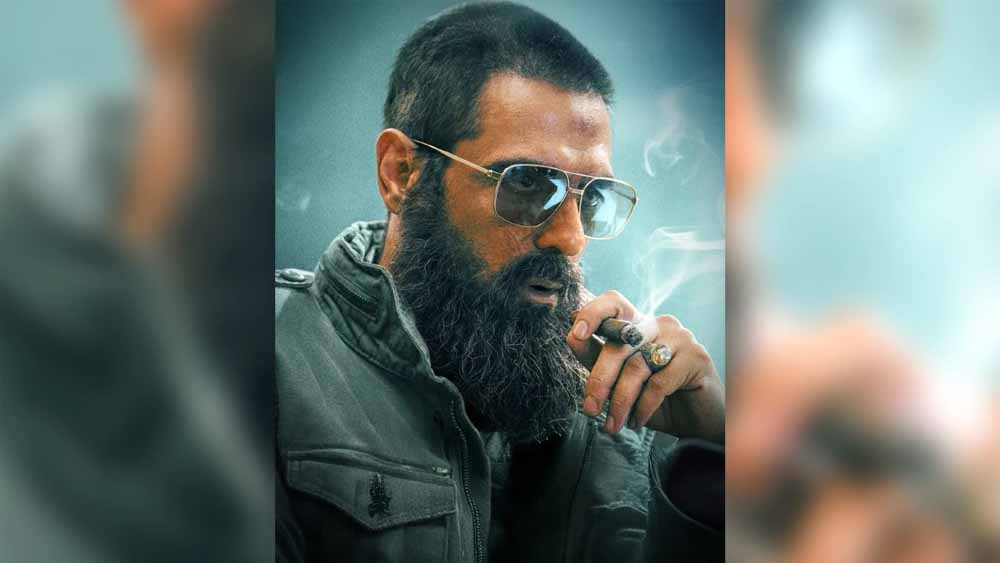 ‘धुरंधर’ से रणवीर सिंह ने शेयर किया अर्जुन रामपाल का लुक, सोशल मीडिया पर मचा धमाल