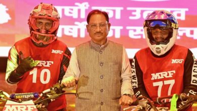 रायपुर : राष्ट्रीय सुपरक्रॉस बाइक रेसिंग चैंपियनशिप-2025 का रोमांच रायपुर में : मुख्यमंत्री  विष्णु देव साय ने बढ़ाया युवाओं का हौसला