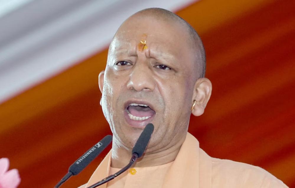 बाराबंकी में CM योगी का बयान: ‘रहेंगे-खाएंगे हिंदुस्तान में, वंदे मातरम बोलने में…’