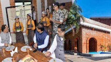 बस्तर में सरेंडर्ड नक्सली चलाएंगे कैफे, खाना बनाने और सर्विंग की ट्रेनिंग पूरी; पहले दिन CM साय ने किया ऑर्डर