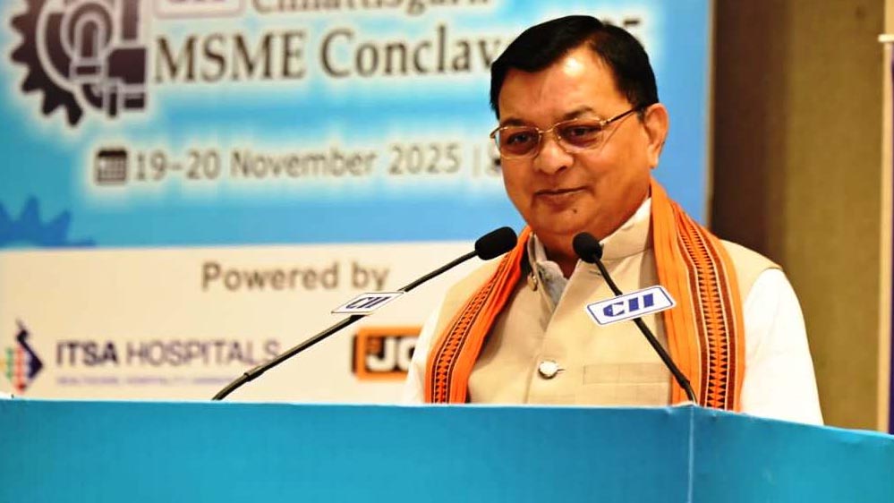 रायपुर : नई औद्यागिक नीति से प्रदेश में बेहतर औद्योगिक वातावरण का निर्माण –  देवांगन