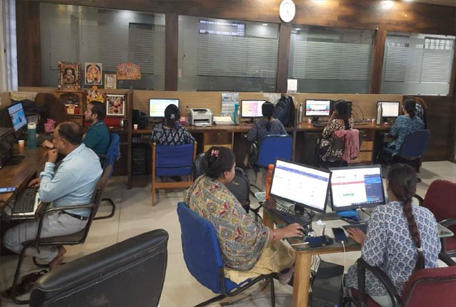 MP में 1 जनवरी 2026 से बदलेंगे 48 साल पुराने अवकाश नियम, 7 लाख कर्मचारियों को मिलेगा बड़ा लाभ