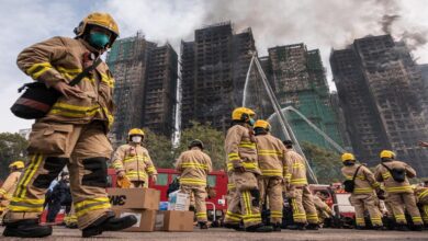 हॉन्ग कॉन्ग में भीषण अग्निकांड, 128 मौतें; हाई राइज बिल्डिंग अभी भी शव उगल रही