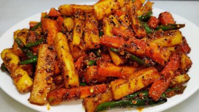 मूली-मिर्च का अचार: स्वाद में लाजवाब और बनाने में बेहद आसान, घर पर ट्राई करें