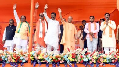 बिहार विधानसभा चुनाव: इंडी गठबंधन के तीन बंदरों, पप्पू, टप्पू और अप्पू को नहीं दिख रहा विकास- सीएम योगी