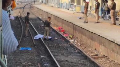 चुनार स्टेशन पर रेलवे हादसा: कालका मेल से 8 श्रद्धालु घायल