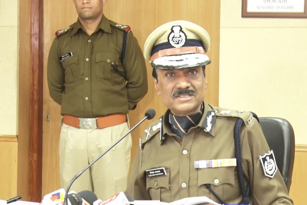 मध्यप्रदेश के डीजीपी कैलाश मकवाना का कार्यकाल बढ़ा, अब दिसंबर 2026 तक करेंगे सेवा मध्यप्रदेश के डीजीपी कैलाश मकवाना का कार्यकाल बढ़ा, अब दिसंबर 2026 तक करेंगे सेवा