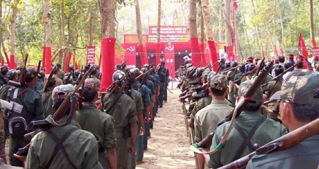 नक्सल मोर्चा: रोहिणी और धनुष बिना हथियार खैरागढ़ में करेंगे सरेंडर