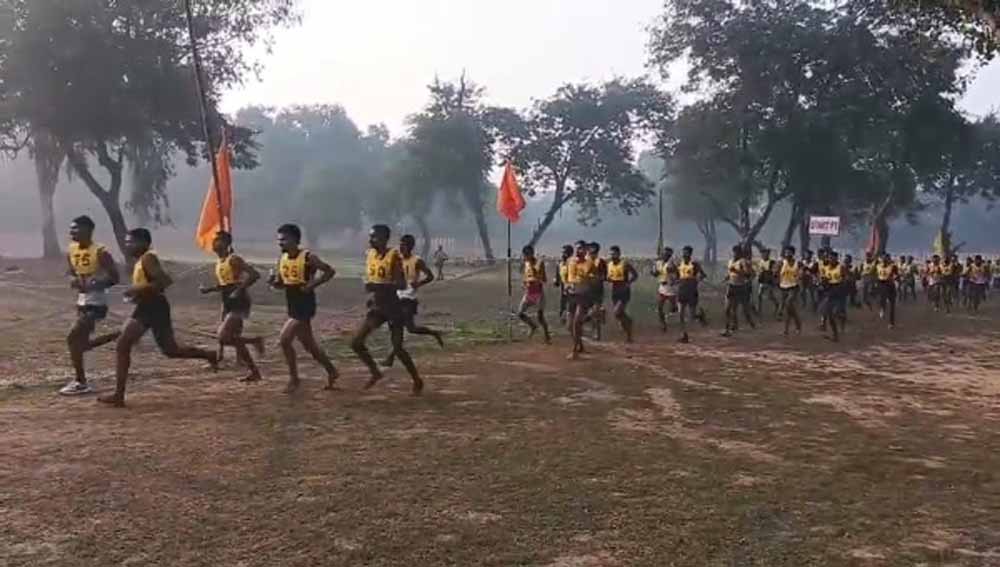 अग्निवीर भर्ती रैली: गाजीपुर–देवरिया के युवाओं का जलवा, दौड़ में 651 सफल