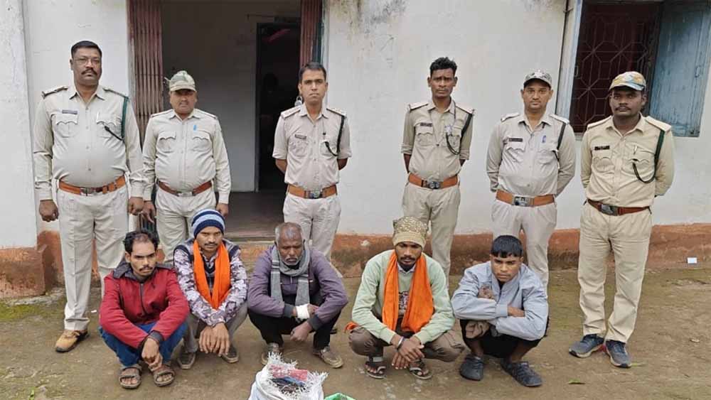 अनूपपुर के बिजुरी में शिकार की साजिश नाकाम, वन विभाग ने पांच शिकारियों को धर दबोचा