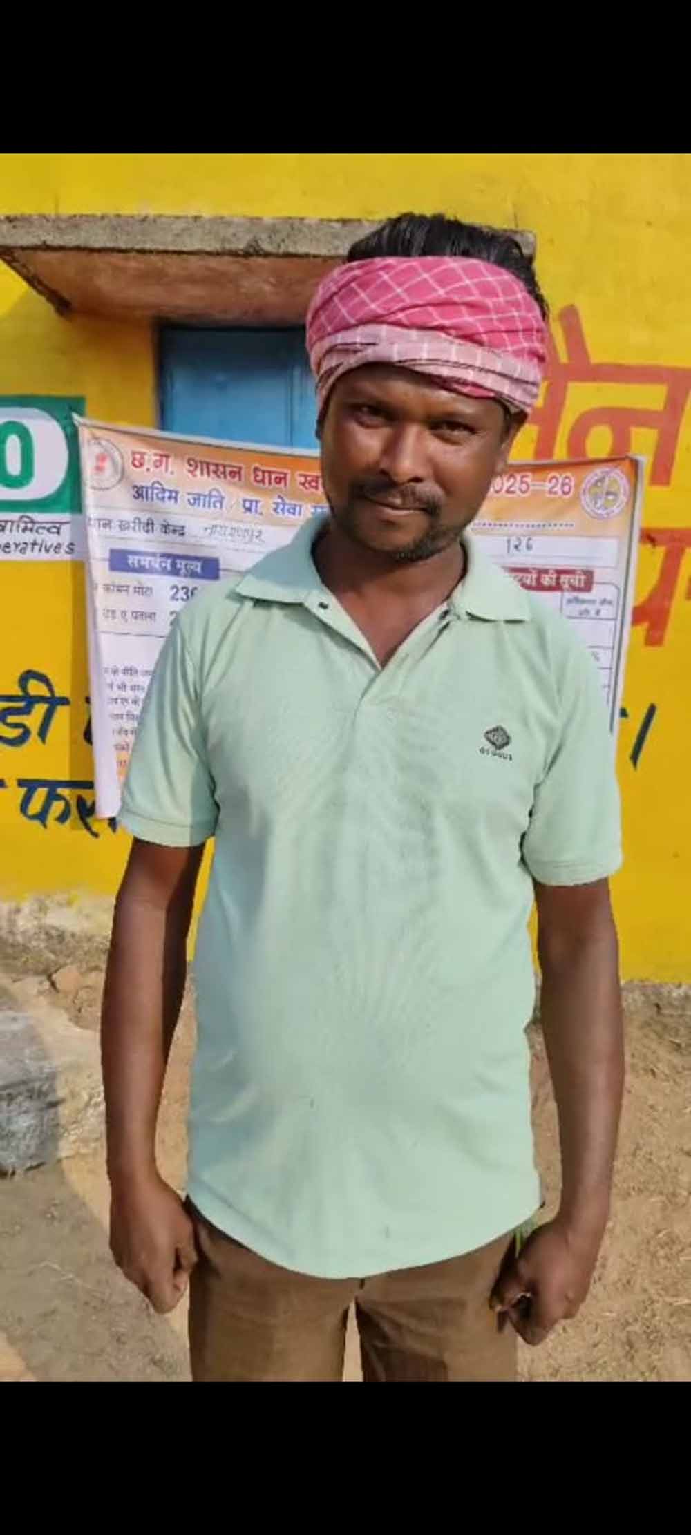 राजकुमार भगत ने नारायणपुर धान खरीदी केंद्र में बेचा धान