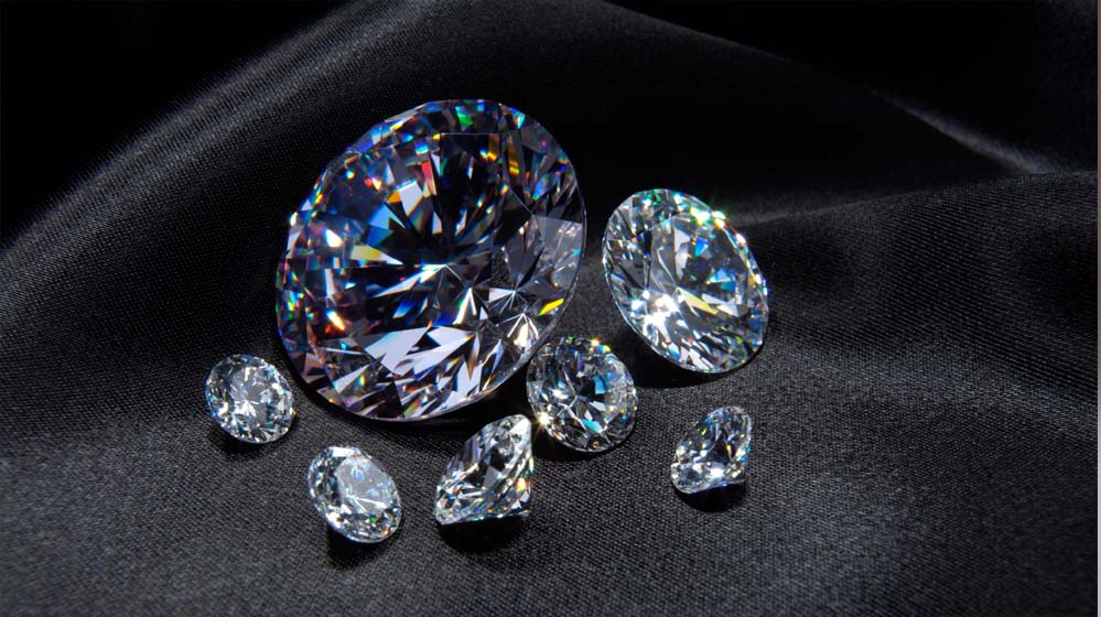 पन्ना हीरा कार्यालय में जमा 79 हीरे, जल्द होगी नीलामी, बड़ी बोली की उम्मीद