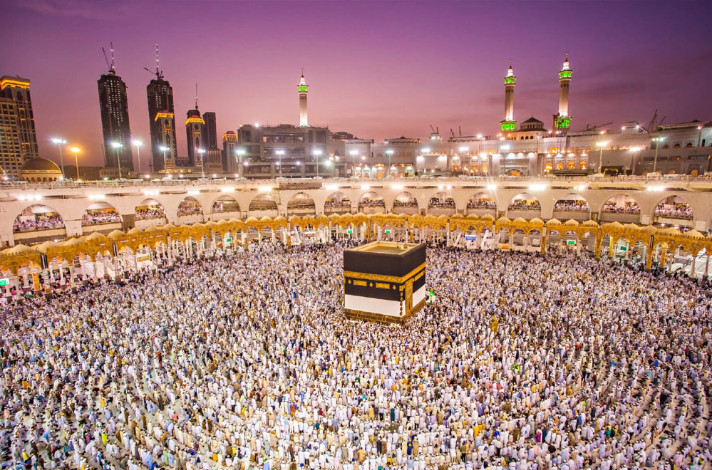 मंदसौर-उज्जैन में तीर्थयात्रा का झांसा: आठ लोगों से 18.62 लाख वसूले गए, न हज, न पैसा वापस मंदसौर-उज्जैन में तीर्थयात्रा का झांसा: आठ लोगों से 18.62 लाख वसूले गए, न हज, न पैसा वापस